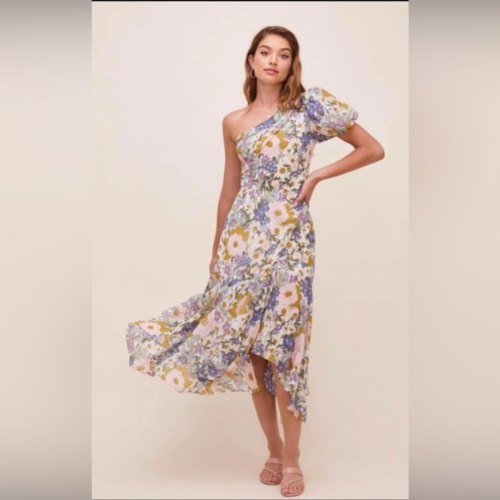 Astr One-Shoulder Floral Midi Dress in Lavender, Mustard & White